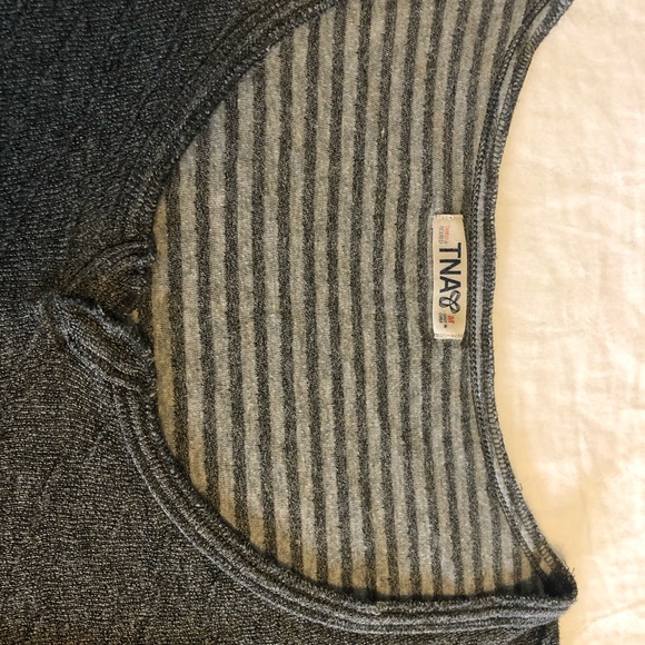 TNA long sleeve top - Picture 4 of 5